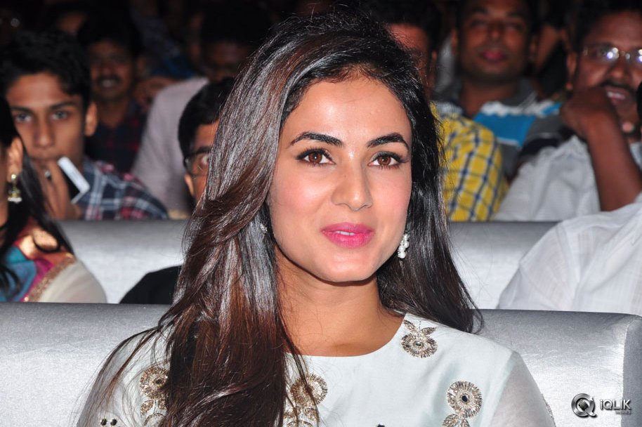 Sonal-Chauhan-at-Sher-Movie-Audio-Launch